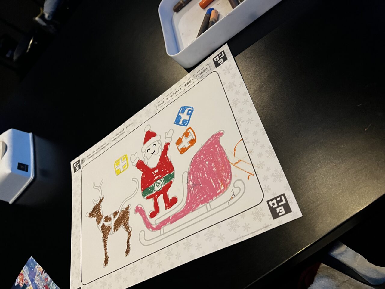 フェニーチェ堺チームラボお絵かきクリスマス＆天才ケンケンパのお絵かきです。