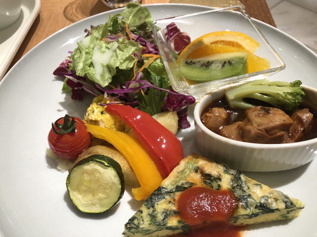 京都タワーホテルアネックスの朝食のメインプレート