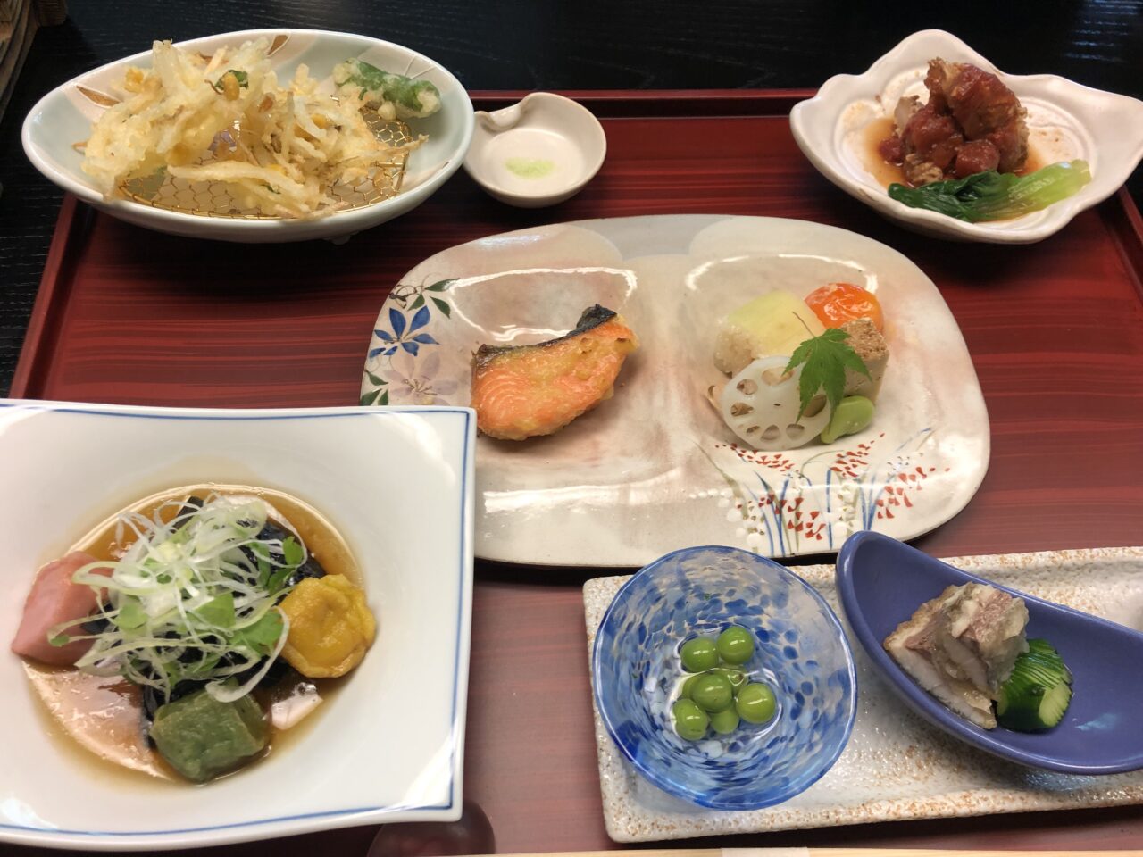 料亭「百楽荘」の取肴