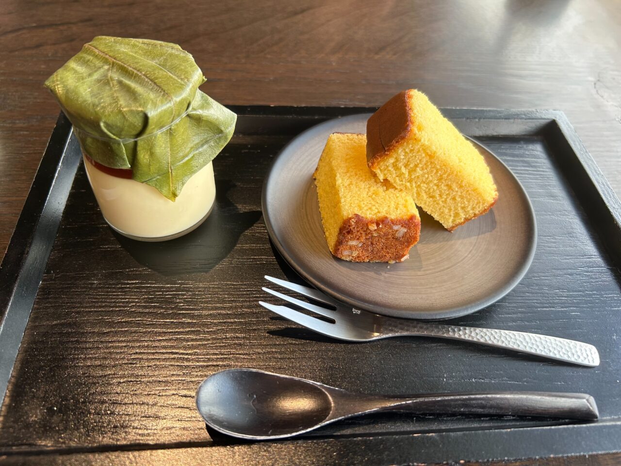 ふふ奈良の日本料理「滴翠」の滴翠御膳蓮．飛鳥のなめらかプリンとカステラ