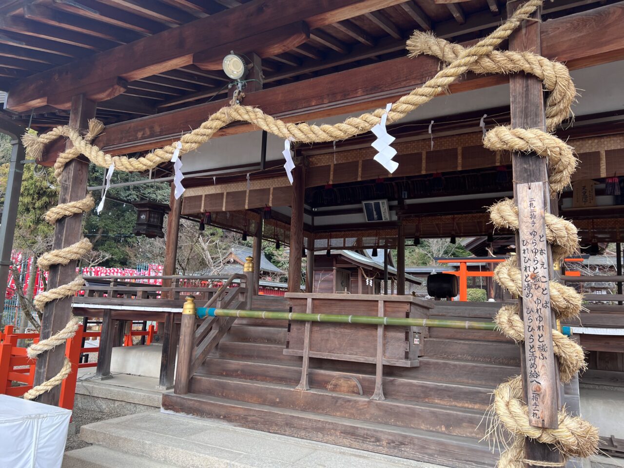 、聖徳太子が法隆寺建立時の参拝したことで有名な奈良県生駒郡にある「龍田大社」の本殿
