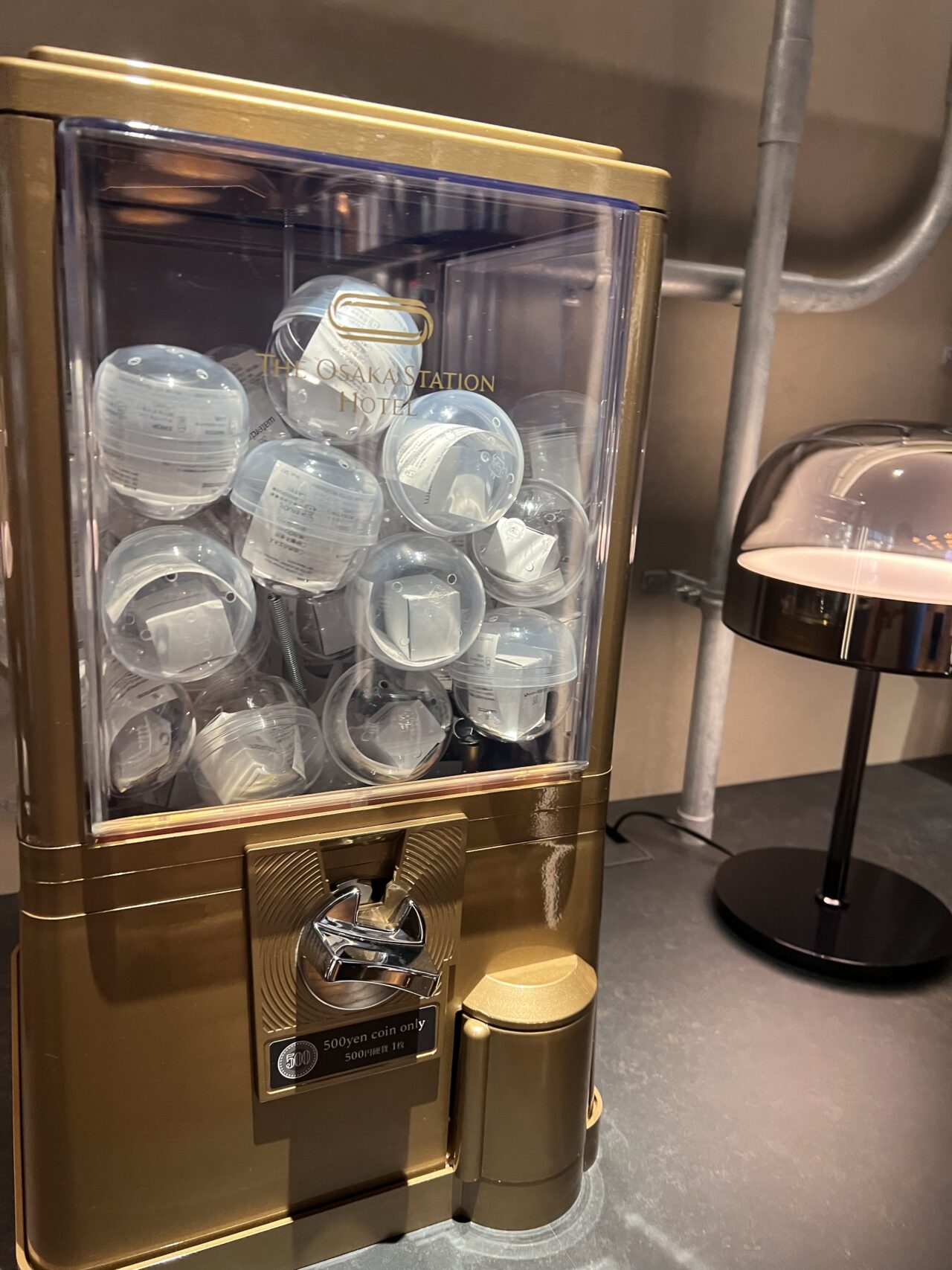 大阪ステーションホテルオートグラフコレクションのWater Stationのガチャガチャ